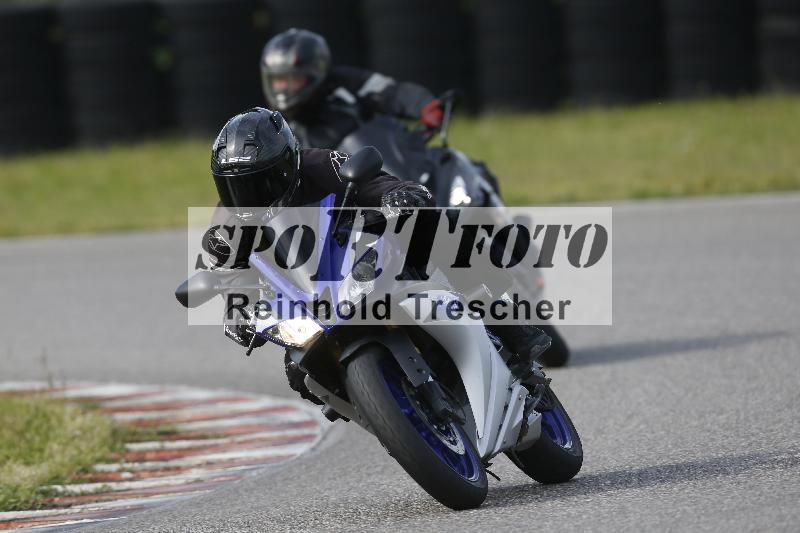 /Archiv-2024/17 01.05.2024 Speer Racing ADR/Schnuppertraining